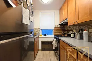 320 W 30th St, New York City, NY 10001 - Photo 1