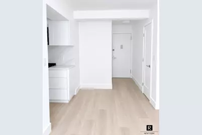 220 E 67th Street #4-A, New York City, NY 10065 - Photo 9