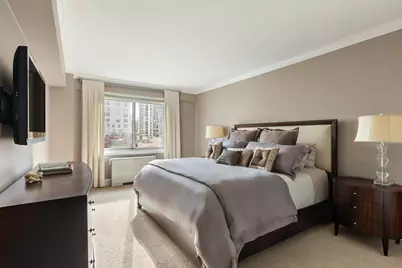200 E 78th Street #9A, New York, NY 10021 - Photo 5