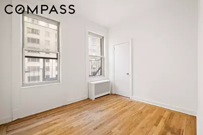 57 W 58th Street #8C, New York City, NY 10019 - Photo 3