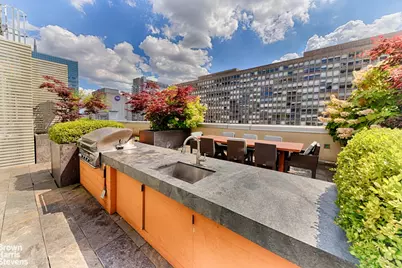 303 E 33rd Street #6K, New York, NY 10016 - Photo 17