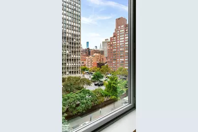 303 E 33rd Street #6K, New York, NY 10016 - Photo 15