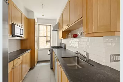 45 Christopher Street #4E, New York City, NY 10014 - Photo 7