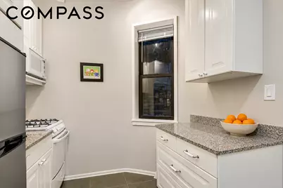 512 E 82nd Street #2A, New York, NY 10028 - Photo 3