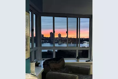 411 W End Avenue #12C, New York City, NY 10024 - Photo 15