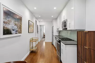328 W 17th Street #4E, New York, NY 10011 - Photo 3