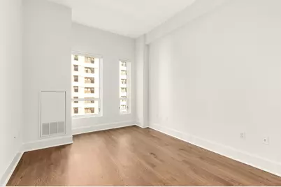 250 E 49th Street #5E, New York City, NY 10017 - Photo 9