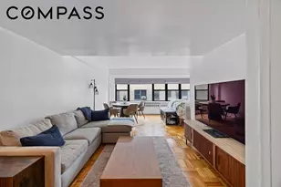 210 E 36th St, New York, NY 10016 - Photo 1