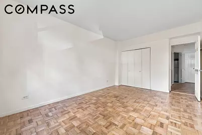240 E 46th Street #2D, New York City, NY 10017 - Photo 13
