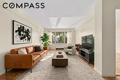 240 E 46th Street #2D, New York City, NY 10017 - Photo 3