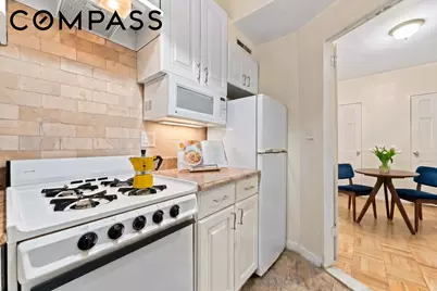 240 E 46th Street #2D, New York City, NY 10017 - Photo 9