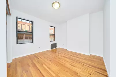 369 W 35th Street #1, New York City, NY 10001 - Photo 5