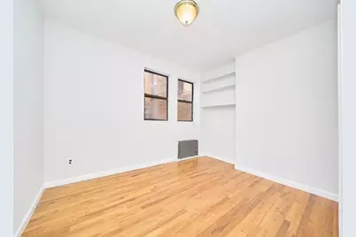 369 W 35th Street #1, New York City, NY 10001 - Photo 3