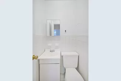 369 W 35th Street #1, New York City, NY 10001 - Photo 15