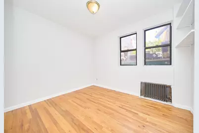 369 W 35th Street #1, New York City, NY 10001 - Photo 7