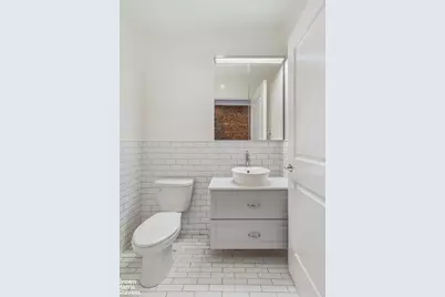 236 W 112th Street #2, New York, NY 10026 - Photo 11