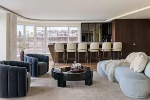 200 Central Park S, New York, NY 10019 - Photo 11