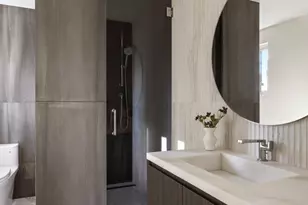 200 Central Park S, New York, NY 10019 - Photo 25