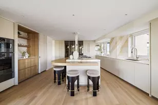 200 Central Park S, New York, NY 10019 - Photo 13