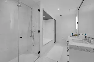 438 E 12th St, New York City, NY 10009 - Photo 7