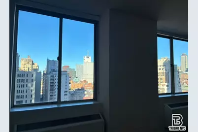 305 W 50th Street #1N, New York, NY 10019 - Photo 5