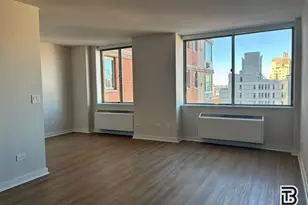 305 W 50th St, New York, NY 10019 - Photo 3
