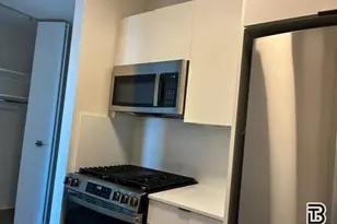 250 W 50th St, New York City, NY 10019 - Photo 7