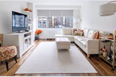 345 E 73rd Street #9G, New York City, NY 10021 - Photo 1