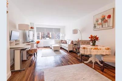 345 E 73rd Street #9G, New York City, NY 10021 - Photo 3