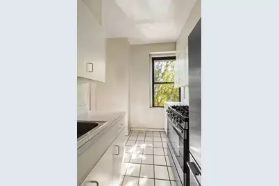 600 W 111th Street #4B, New York City, NY 10025 - Photo 5
