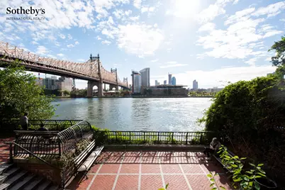 236 E 47th Street #36C, New York, NY 10017 - Photo 9