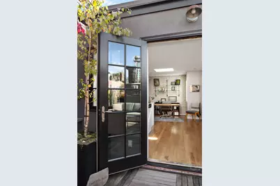 94 Charles Street, New York City, NY 10014 - Photo 9