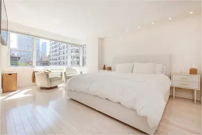 175 E 74th Street #6CD, New York, NY 10021 - Photo 9