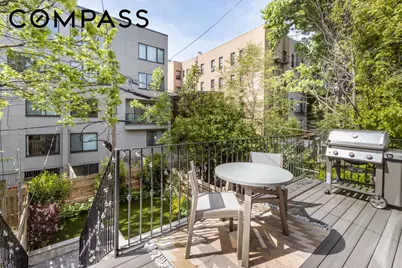 30 Monroe Street, Brooklyn, NY 11238 - Photo 9