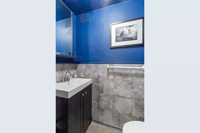 252 W 74th Street #1, New York City, NY 10023 - Photo 11