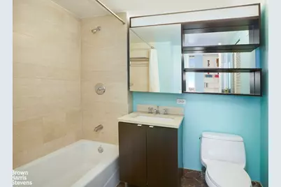 215 E 96th Street #30A, New York, NY 10128 - Photo 7