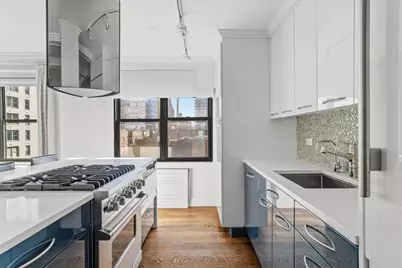 200 E 74th Street #7AB, New York, NY 10021 - Photo 3