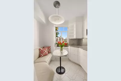 565 W End Avenue #15D, New York, NY 10024 - Photo 9