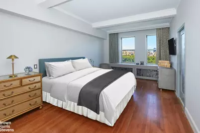 65 Central Park W #16C, New York, NY 10023 - Photo 5