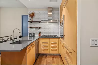 120 N 7th Street #1C, Brooklyn, NY 11249 - Photo 5