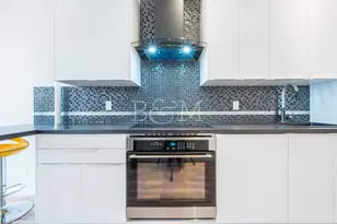 106 Eckford St, Brooklyn, NY 11222 - Photo 3