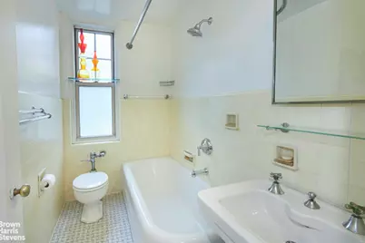 2 Horatio Street #4B, New York City, NY 10014 - Photo 9