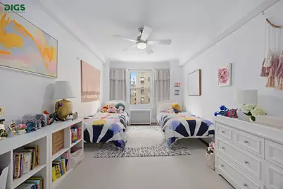 800 W End Avenue #5D, New York City, NY 10025 - Photo 5