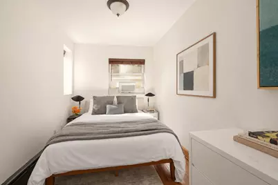 316 W 90th Street #1, New York, NY 10024 - Photo 5
