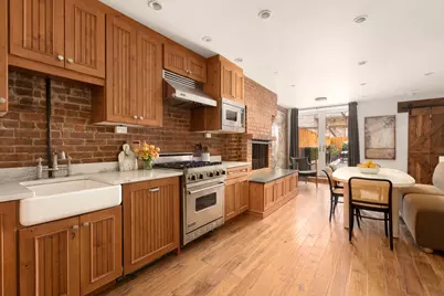 316 W 90th Street #1, New York, NY 10024 - Photo 3