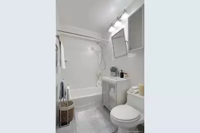 170 W 23rd Street #6H, New York, NY 10011 - Photo 5