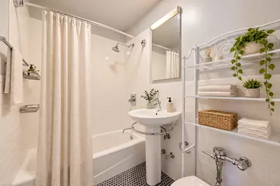 1215 Ave M #6G, Brooklyn, NY 11230 - Photo 9