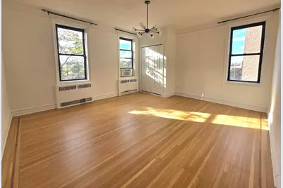 150 E 18th Street #6B, Brooklyn, NY 11226 - Photo 1