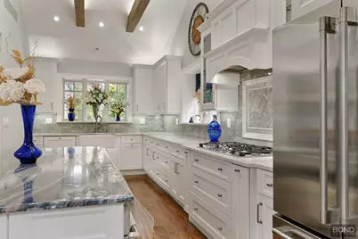 41-08 Orient Avenue, New York City, NY 11363 - Photo 5