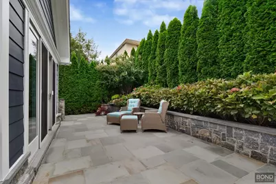 41-08 Orient Avenue, New York City, NY 11363 - Photo 15